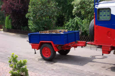 B�cke BW-Anh�nger, neue Farbgestaltung