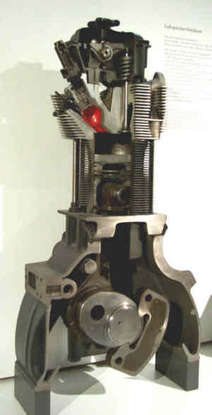 Magirus-Deutz Motor F6L613