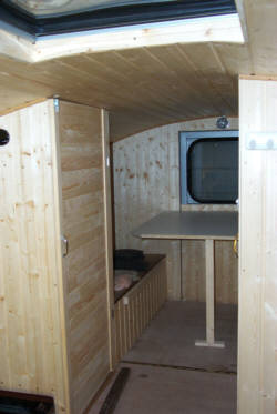 Magirus-Deutz 120D10,  Innenausbau  5