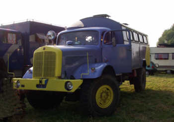 Die lila Kuh, Mecedes LG 315